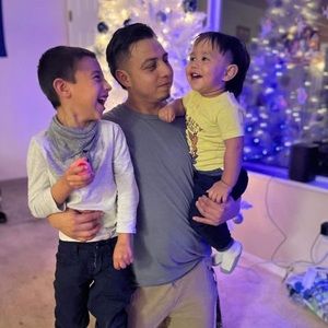 Meet your Posher, Adan